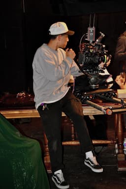 camera-operating